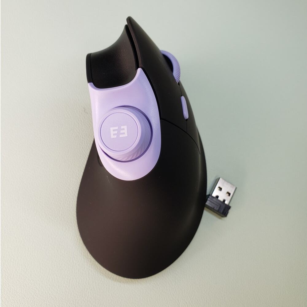 Seenda MOU-302 Tri-Mode Ergonomic Vertical Wireless Mouse